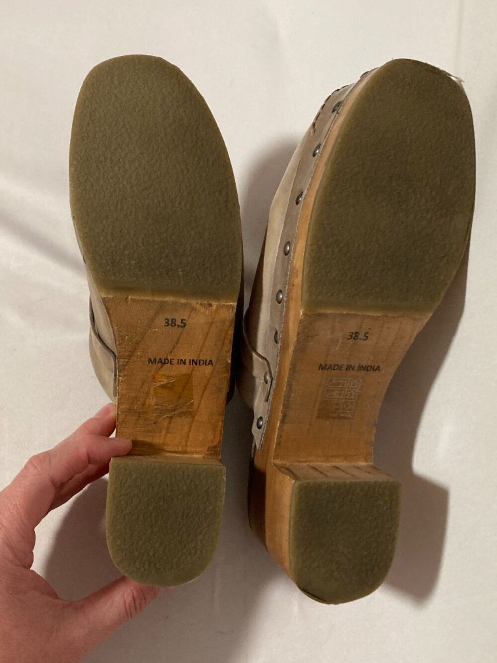 Free People Calabasas Studded Leather Mule Clog Size 38.5 - Picture 8 of 9